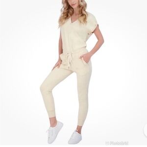 n:PHILANTHROPY Cream V-Neck Knit Jogger Jumpsuit